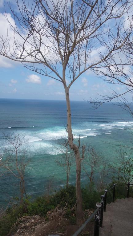 M.A Home Stay Nusa Dua  Luaran gambar