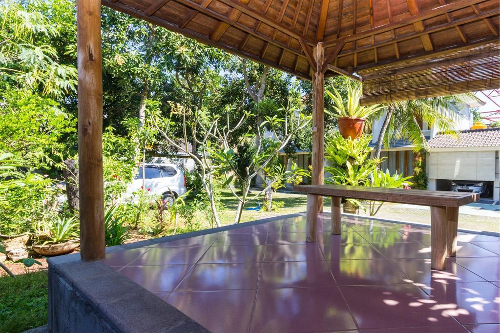 M.A Home Stay Nusa Dua  Luaran gambar