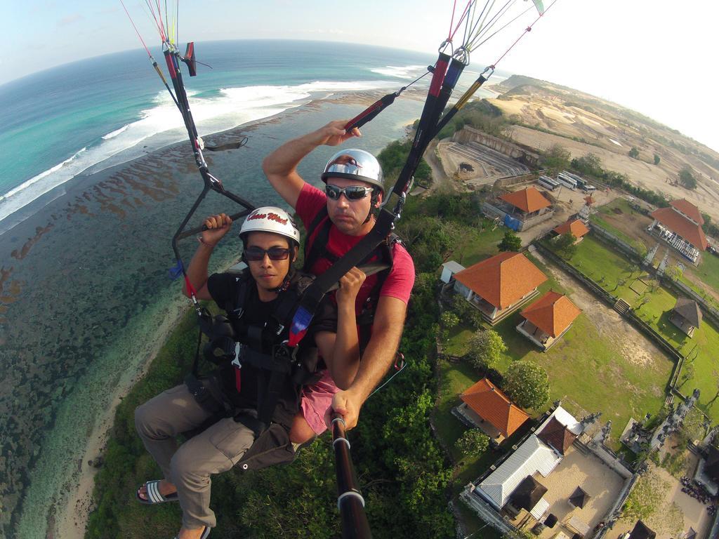 M.A Home Stay Nusa Dua  Luaran gambar